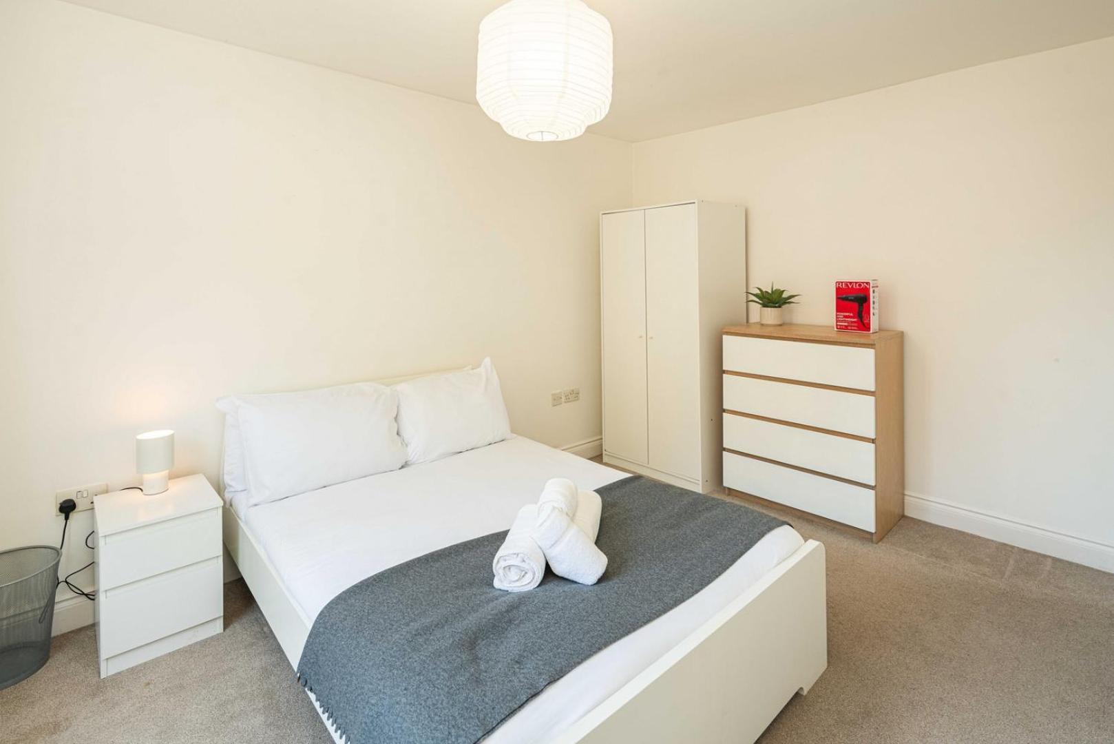 Apartment Super 2bd Maisonette In Queens Park, Maida Vale